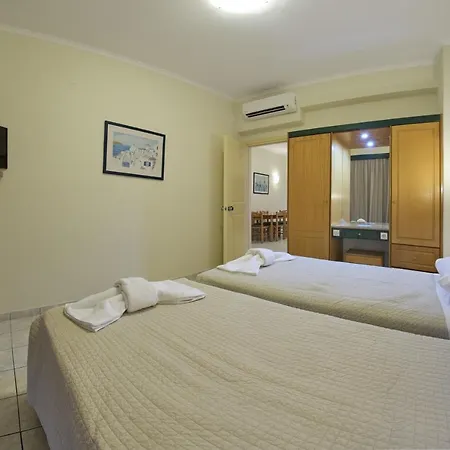 Lägenhetshotell Sunny Corfu 4*