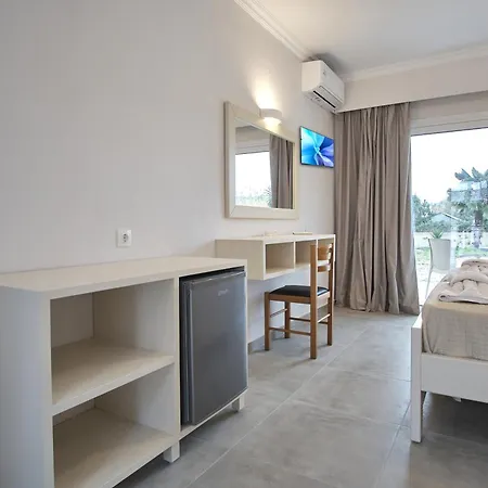 Apart Otel Sunny Corfu Sidárion